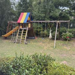 Backyard playset