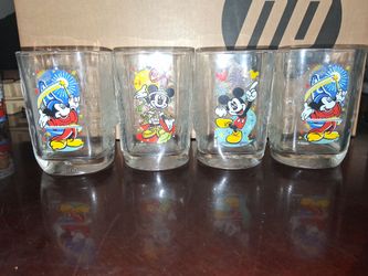 25th anniversary walt Disney vintage McDonald's glass cups