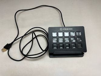 Stream Deck 15 Key Control Pad - like new