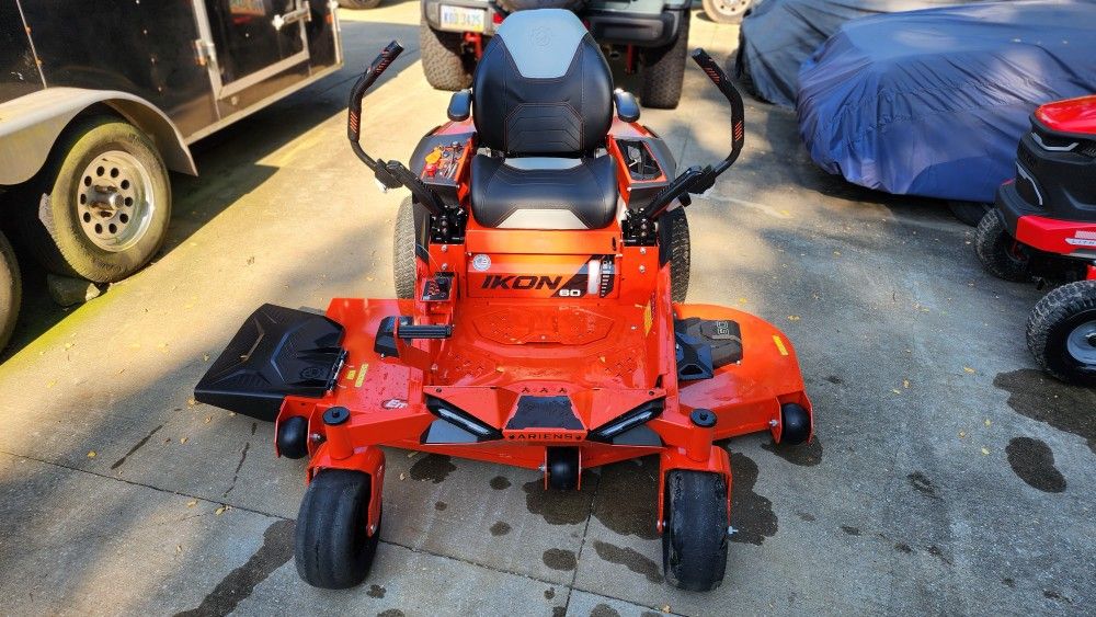BRAND NEW!!!! Airens  Ikon 60 In 23hp Zero  Turn Mower