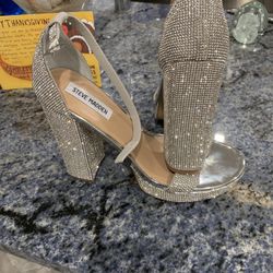Silver Heels, Size 10