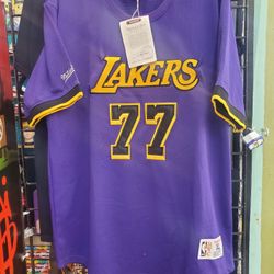 XL Lakers Jersey- Doncic