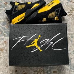 Yellow Thunders Jordan 4 | Size 10.5