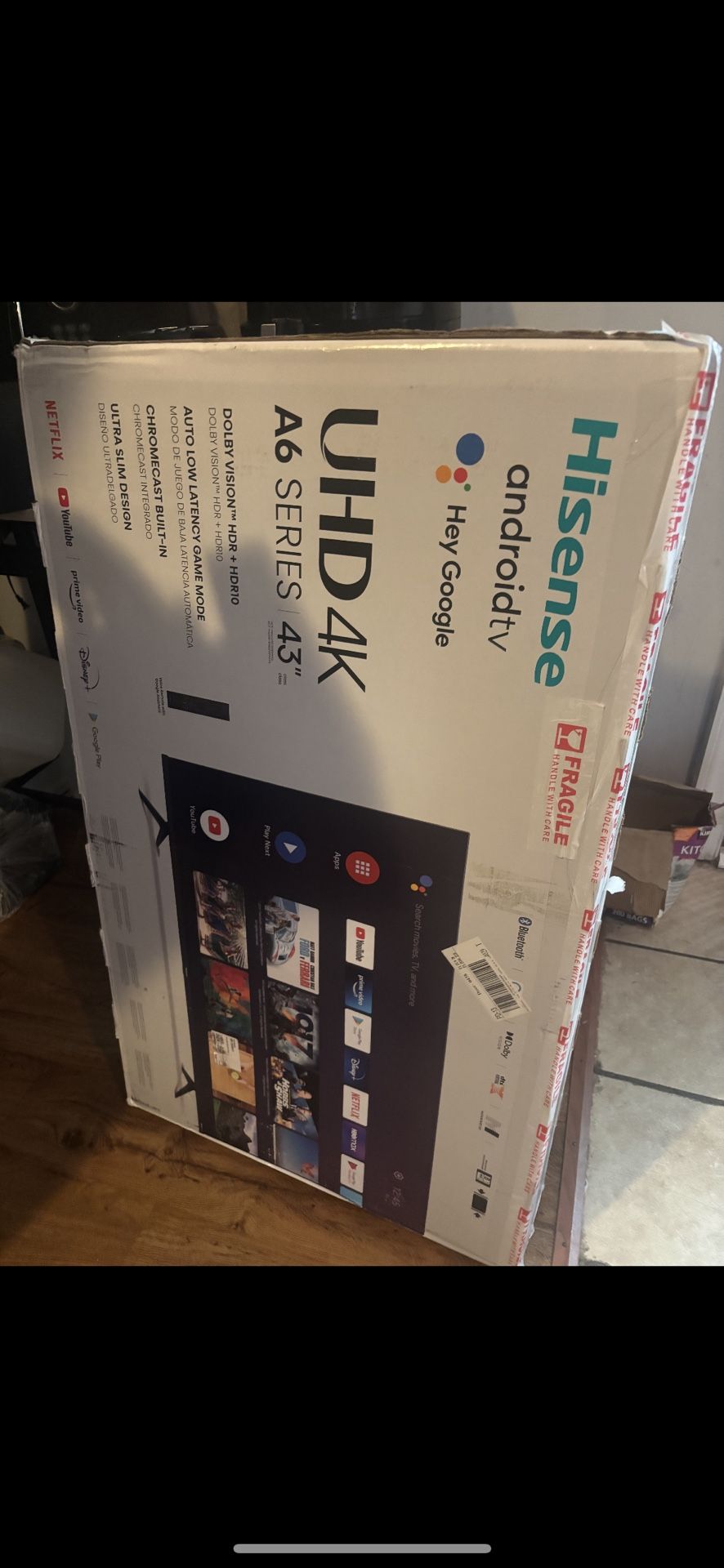 HANDLE WITH CARE Hisense androidtv