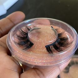 Eye Lashes