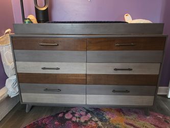 Soho Baby Cascade 6 drawer dresser with baby changing topper