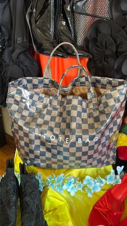 Tote bag