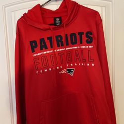 New Large Red Patriots Pullover Hooded Sweatshirt