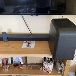 INSIGNIA STEREO HOME THEATRE 