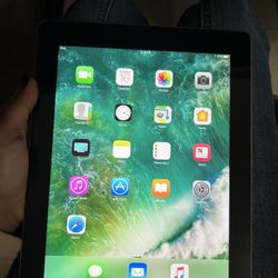 iPad 4th Gen $100 OBO