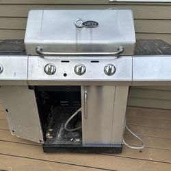 Propane 3 Burner BBQ Grille