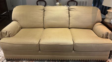 King Hickory Sofa