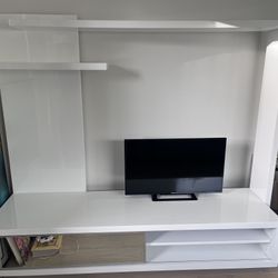 El Dorado Furniture media stand   