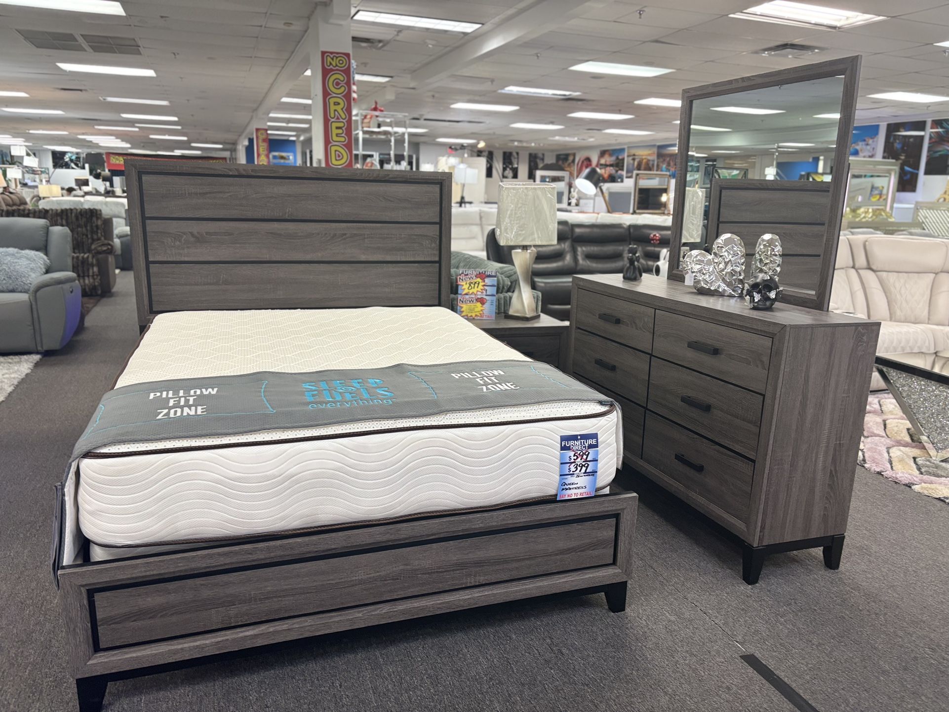 Brown Wooden Style 5pc Bedroom Set For Sale ( Free Mattress & Free Nightstand)