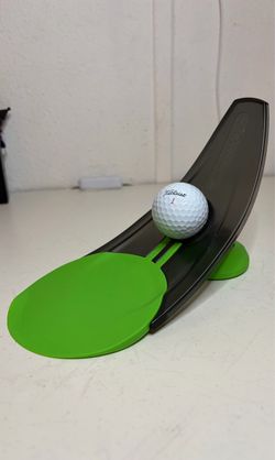 Foldable Practice Putting Trainer