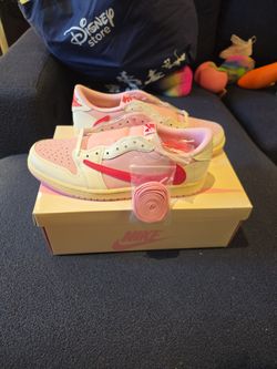 Jordan Travis 1 low tropical pink