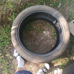 Truck Tires 305 40 R 22