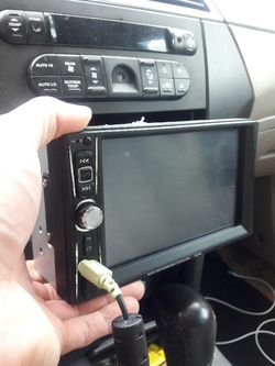 Touchscreen Radio