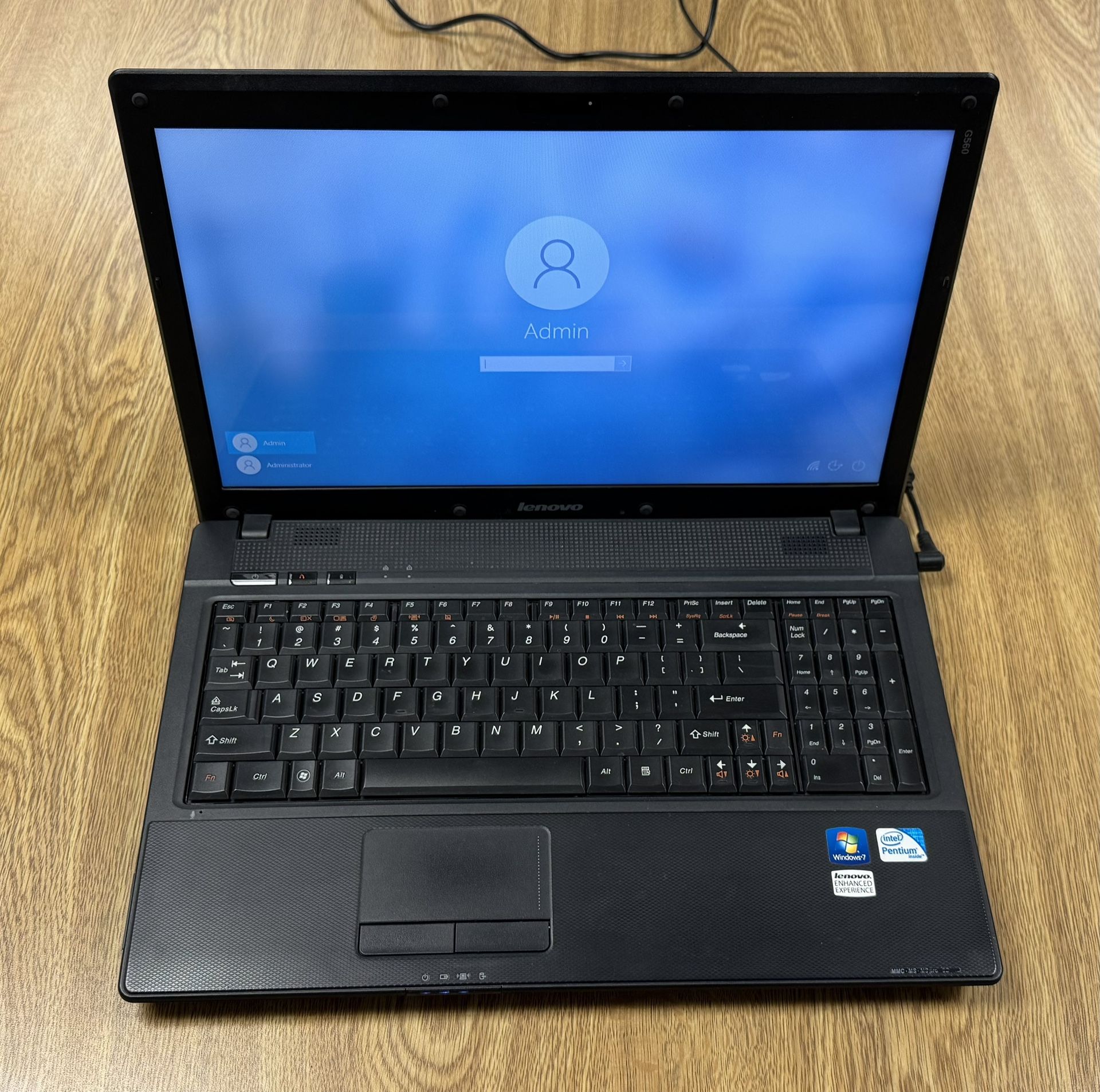 Lenovo G560 Laptop - Pick Up ONLY