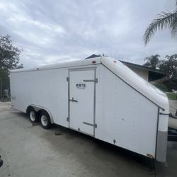 Enclosed Trailer