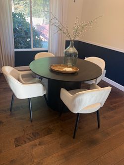 Round Black Dining Table with 4 Chairs