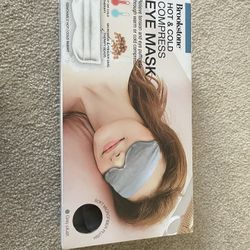 Brookstone Hot and Cold Compress Eye Mask 