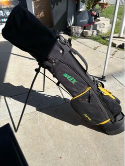 Kids Golf Bag and clubs