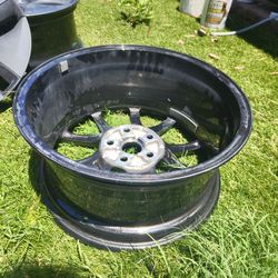 Tesla Model 3  Long Range Original Rims (100KG 18X8.5J +40MM)  + 4  Aero Covers 