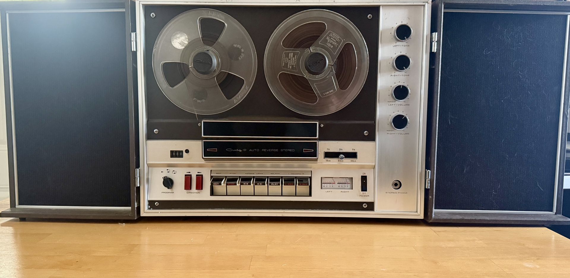 Graig 2402 Reel To Reel With Built In Speakers