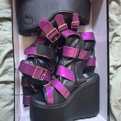 Monster high boots