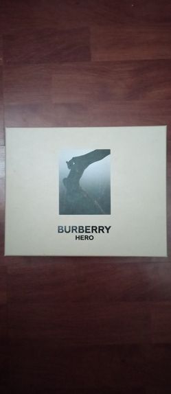 BURBERRY HERO EUA DE PARFUM COLOGNE DEODORANT KIT