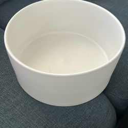 WGV White Cylinder Ceramic - 11" Wide x 5" Height