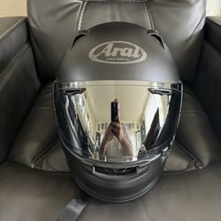 Arai Regent-X Motorcycle Helmet Size Medium 