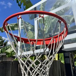Basketball Hoop 