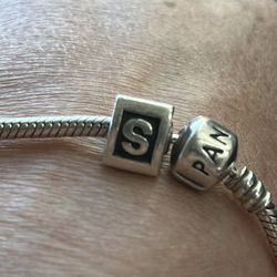 Pandora Initial Charm 