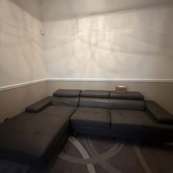 corner leather sofa with two storage drawers