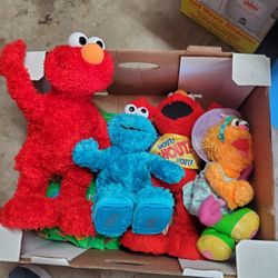 4 Sesame Street Toys 