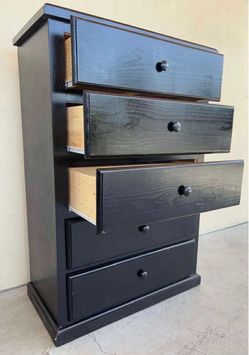 Five Drawers Dresser