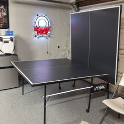 Ping Pong Table 