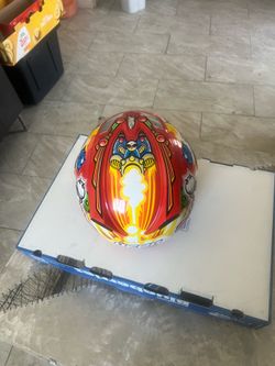 Motorcycle helmet