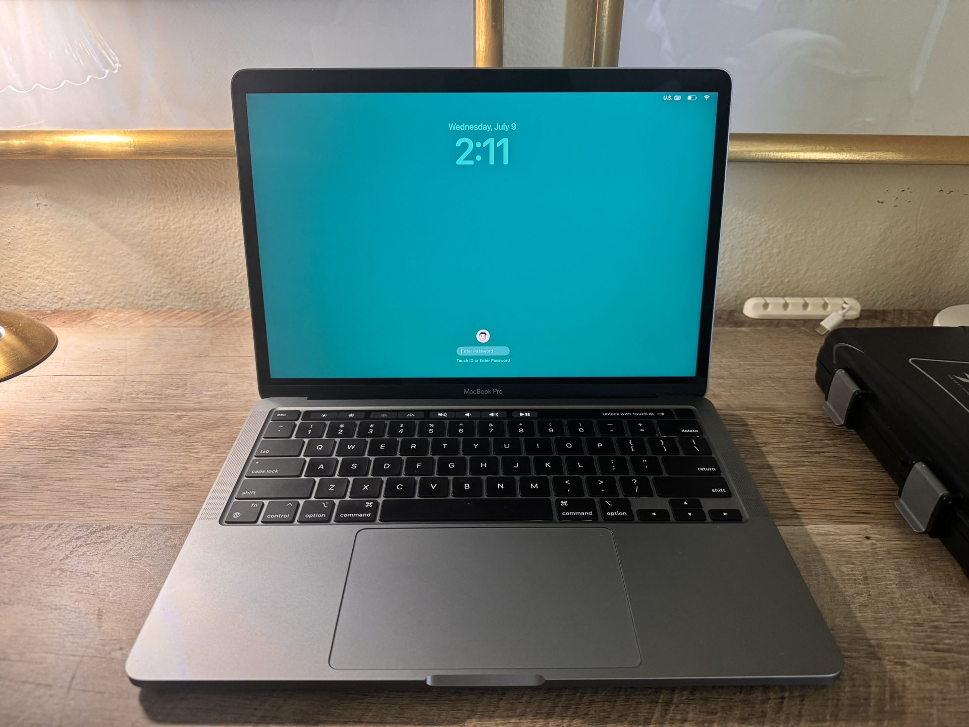 Apple MacBook Pro 13" Laptop M2 chip 2022 16GB Memory 256GB SSD Gray