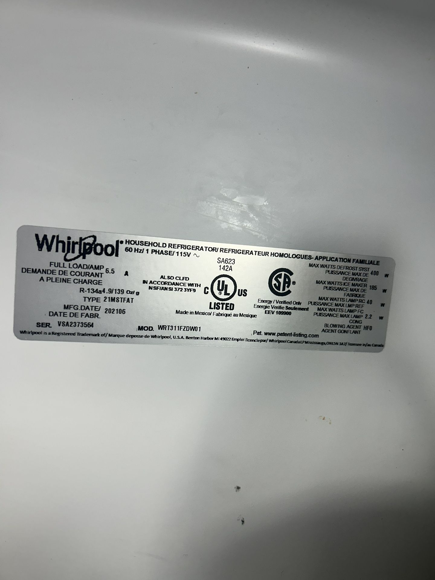 Whirlpool White Fridge In Excellent Condition