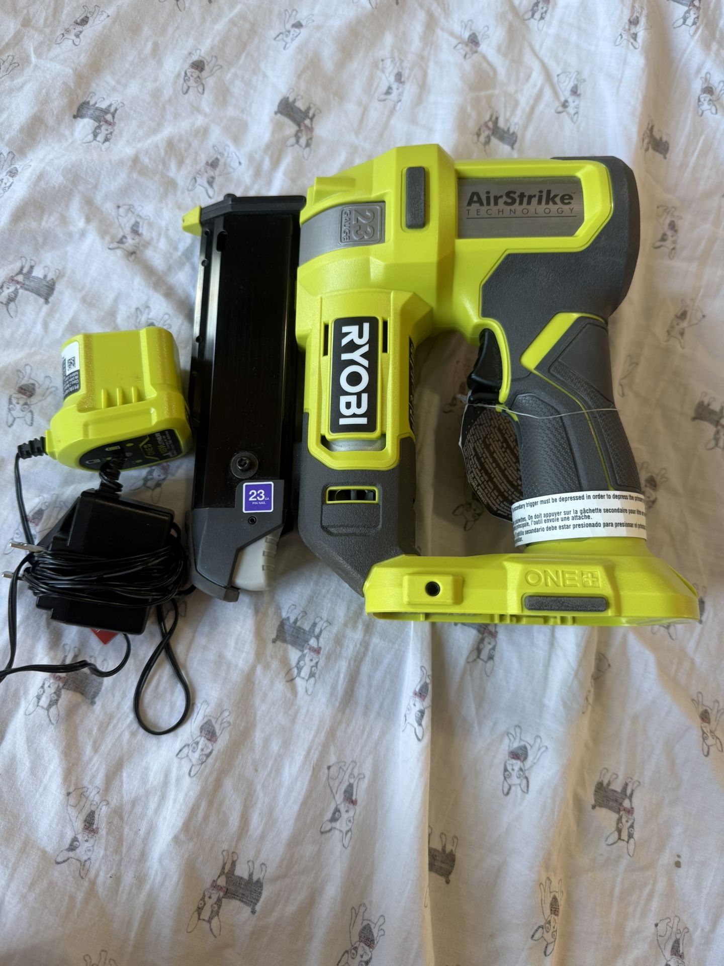 Ryobi Air Strike Technology 23 Gauge Pin Nailer With Charger