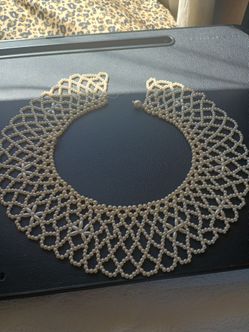 Vintage faux faux Pearl color