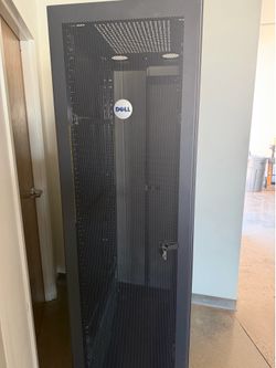 DELL POWEREDGE 4210  42U ENCLOSURE SERVER RACK CABINET [ S/N: 2NL2CG1 ]