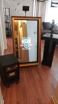 Mirror Photo Booth, Led Light & Hiti Printer