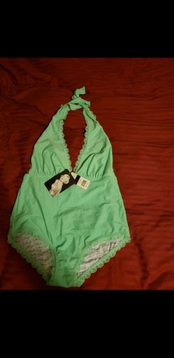 Marilyn Monroe L bathing suit