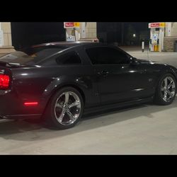 2008 Ford Mustang
