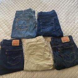 Jeans Ariat And LEVIS 60$$$$$ FOR ALLL