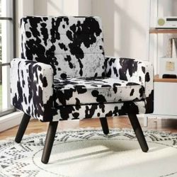 4 NEW DINING TABLE CHAIRS  OR READING CHAIRS FOR SALE COW 🐄CHAIRS 